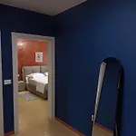 Oak Street Apartment